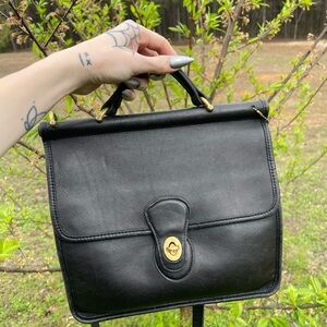 Vintage coach Willis bag